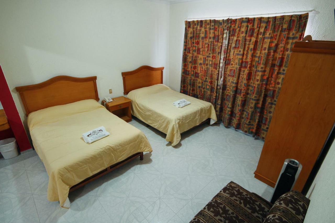 Hotel El Conquistador Monarca. Zitacuaro Екстер'єр фото