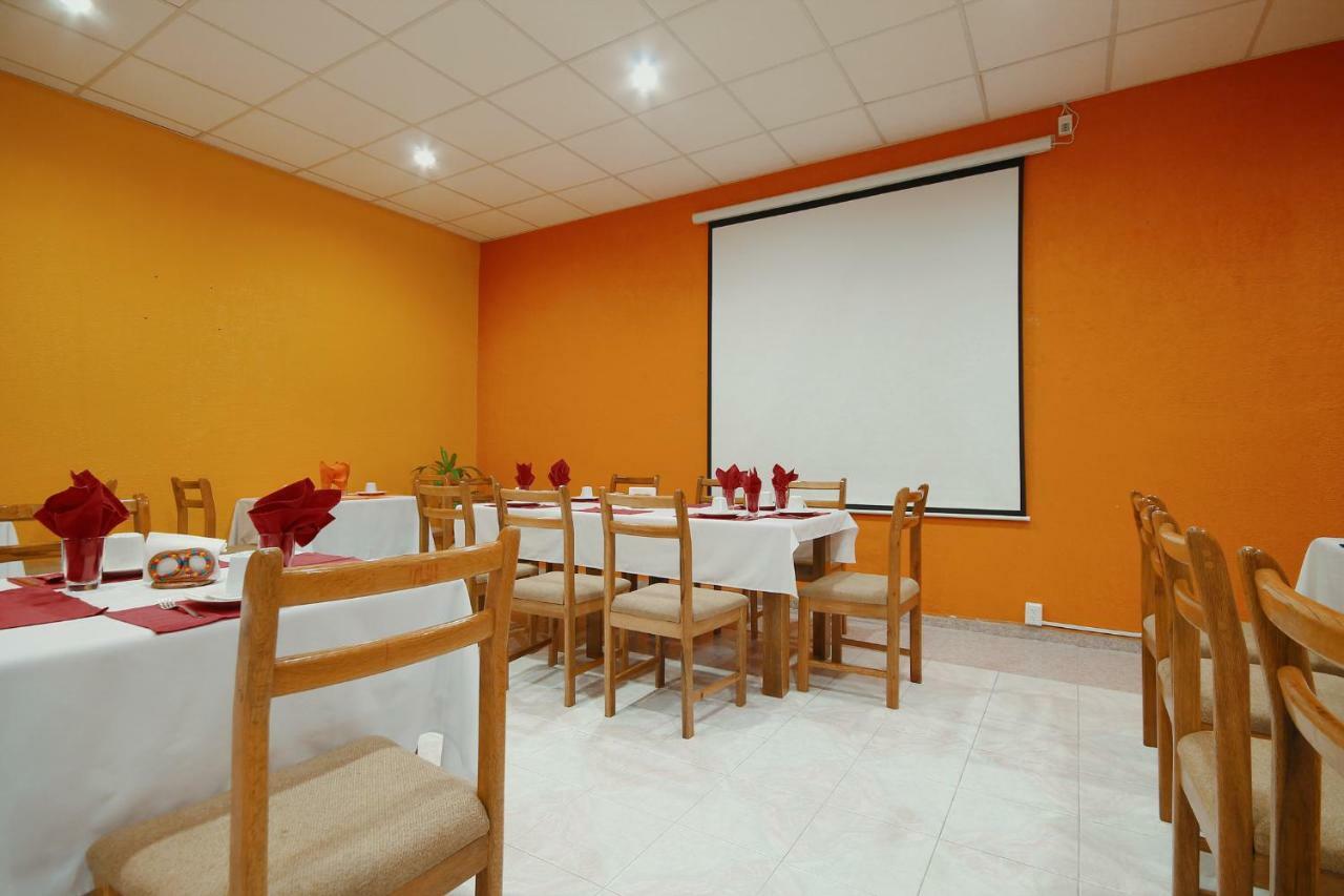 Hotel El Conquistador Monarca. Zitacuaro Екстер'єр фото