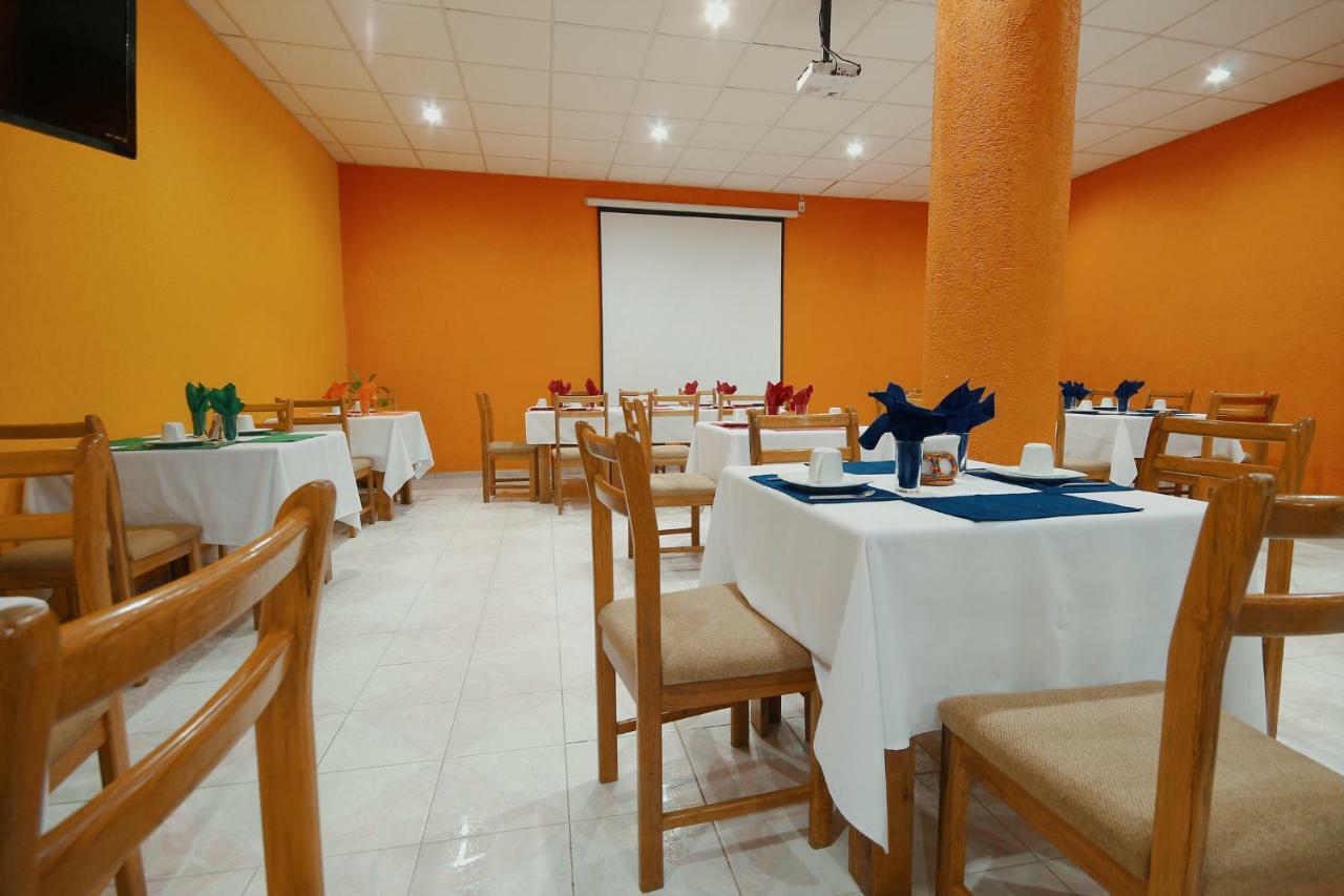Hotel El Conquistador Monarca. Zitacuaro Екстер'єр фото