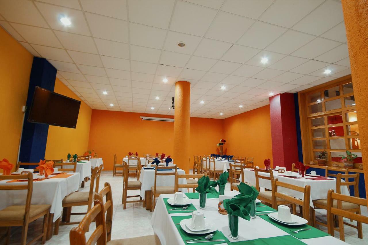 Hotel El Conquistador Monarca. Zitacuaro Екстер'єр фото